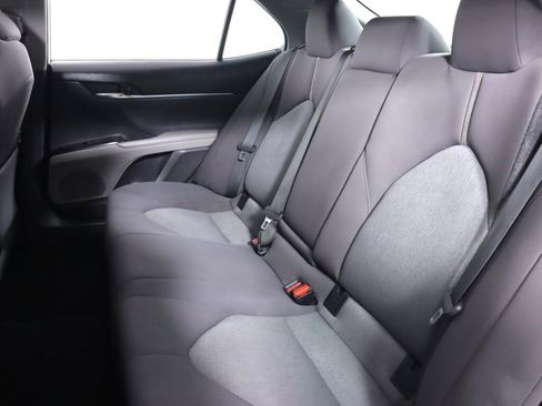 Used 2023 Toyota Camry LE image 31