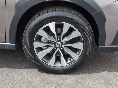 Used 2023 Subaru Outback Limited image 9