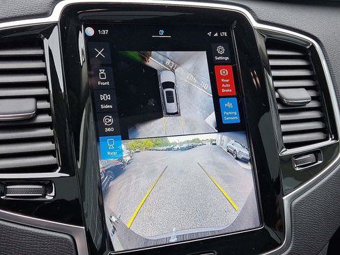 Certified 2024 Volvo XC90 B6 Plus w/ Protection Package AWD/4WD image 19