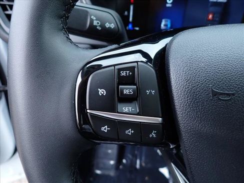 Certified 2023 Ford Escape Active AWD/4WD image 18