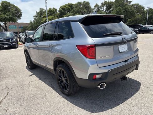 Used 2023 Honda Passport EX-L image 3