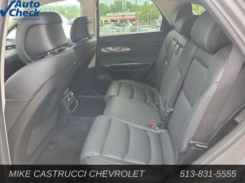 Used 2025 Genesis GV70 2.5T AWD/4WD image 20