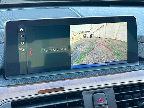 Used 2018 BMW 330i Sedan image 15