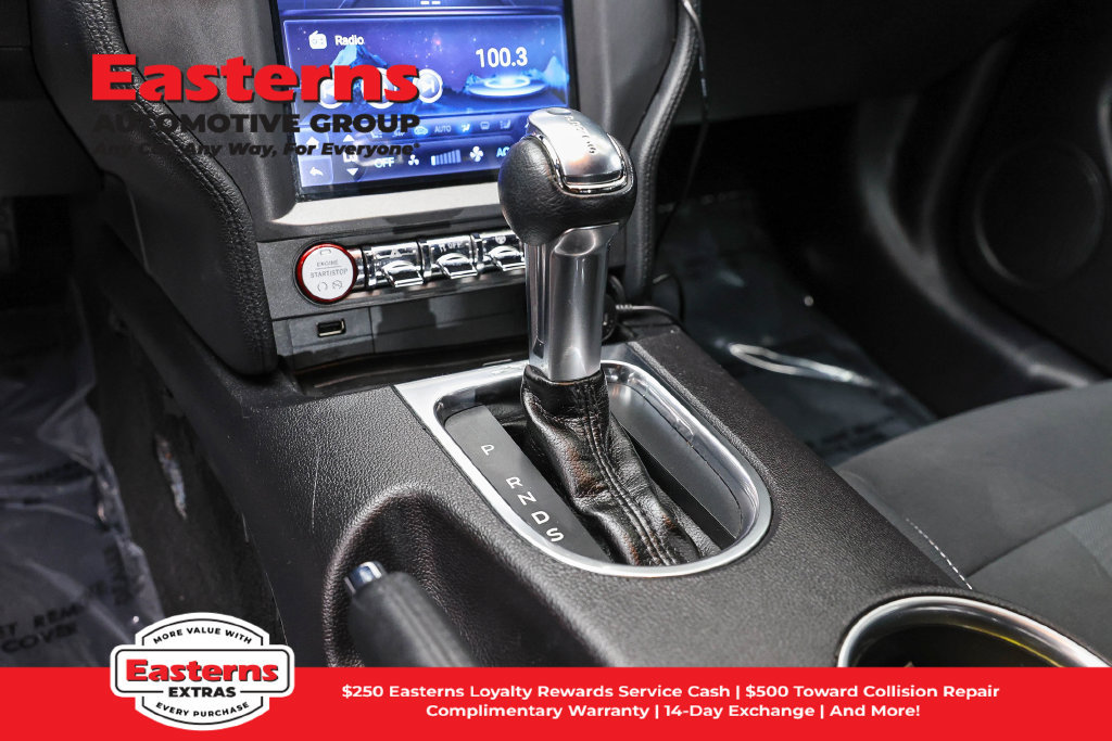 Used 2019 Ford Mustang Coupe RWD image 13