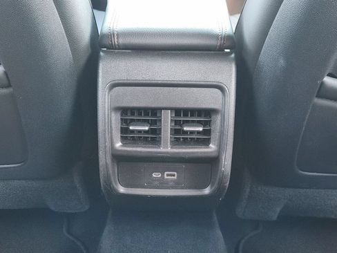 Used 2019 Cadillac XT4 Sport FWD image 31