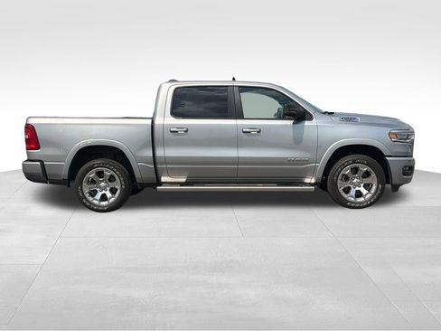 Used 2025 RAM 1500 Big Horn AWD/4WD image 23