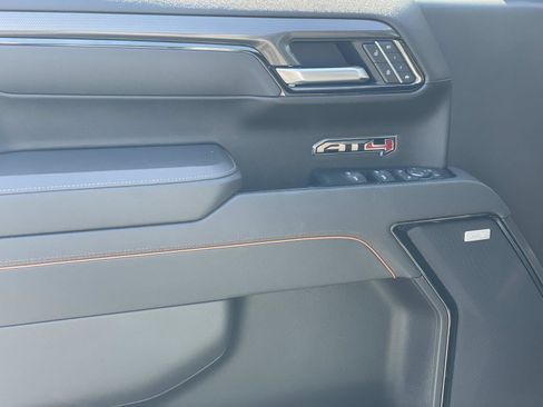 Used 2025 GMC Sierra 1500 AT4 w/ AT4 Premium Package AWD/4WD image 22