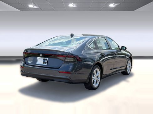 New 2026 Honda Accord LX image 9