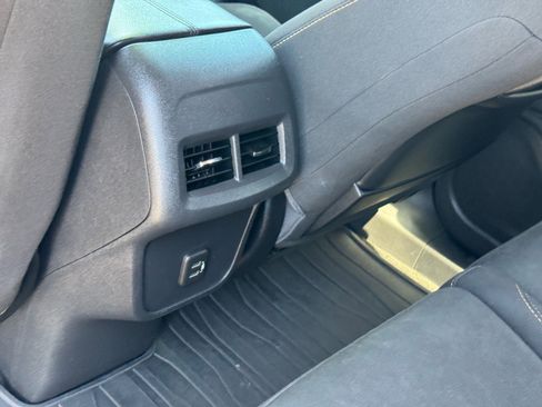 Used 2020 GMC Terrain SLE w/ Driver Convenience Package image 13