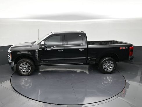 Used 2025 Ford F250 Lariat w/ Chrome Package AWD/4WD image 13