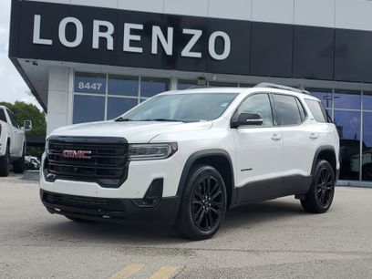 Used 2023 GMC Acadia SLT w/ Elevation Edition