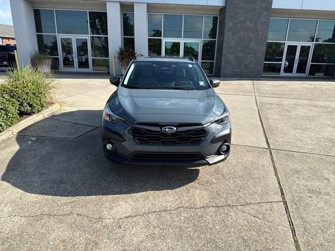Used 2024 Subaru Crosstrek 2.0i Premium AWD/4WD image 2