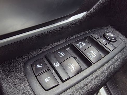 Used 2020 RAM 1500 Big Horn image 12