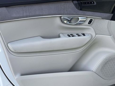 Used 2026 Volvo XC90 B6 Ultra w/ Lounge Package image 24