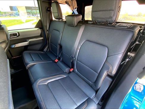 Used 2023 Ford Bronco Badlands AWD/4WD image 24
