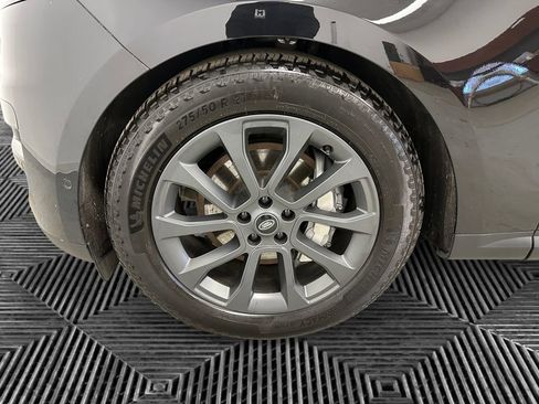 Used 2024 Land Rover Range Rover Sport SE AWD/4WD image 14