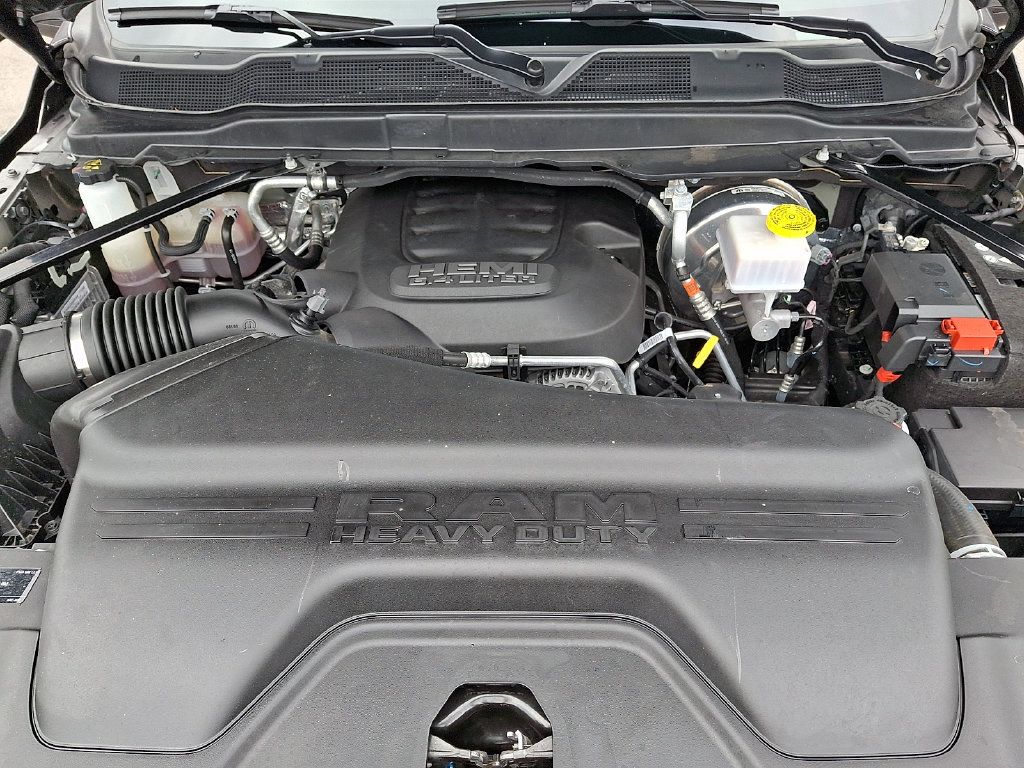 Certified 2025 RAM 2500 Big Horn AWD/4WD image 27