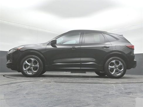 Used 2024 Ford Escape ST-Line w/ Equipment Group 301A image 40