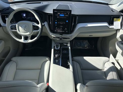 New 2026 Volvo XC60 B5 Ultra w/ Protection Package Premier image 7