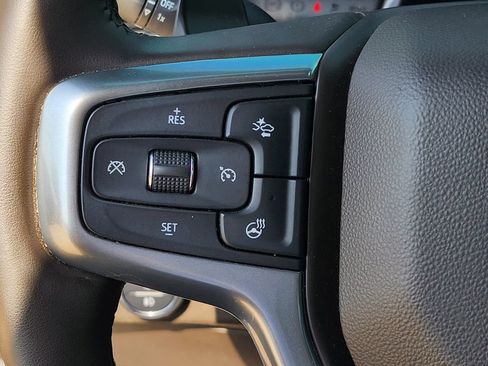 Used 2024 Chevrolet Silverado 1500 LTZ w/ Technology Package AWD/4WD image 27