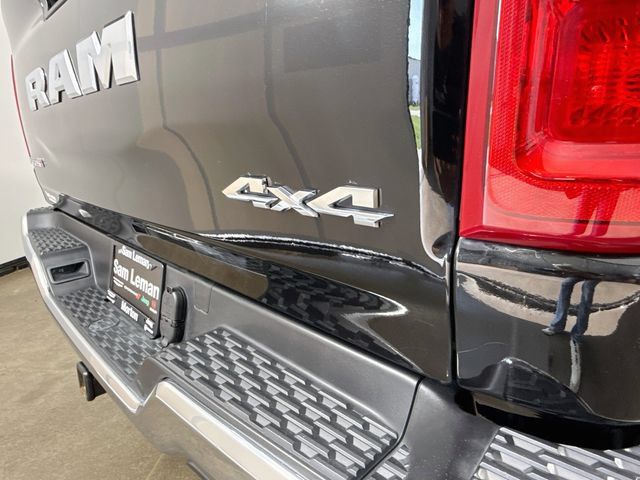 Used 2025 RAM 1500 Big Horn AWD/4WD image 37