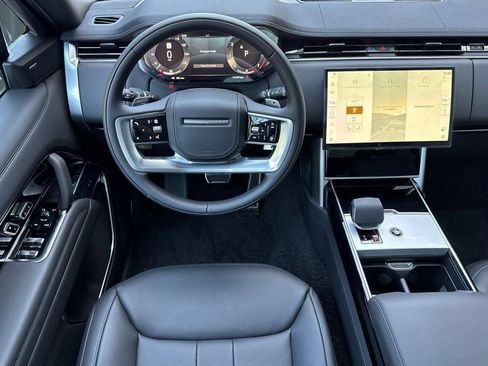 New 2026 Land Rover Range Rover Long Wheelbase SE AWD/4WD image 27
