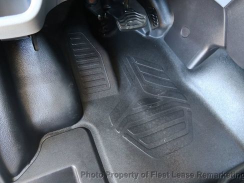 Used 2018 Ford Transit 350 156 DRW RWD image 12