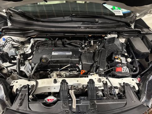 Used 2015 Honda CR-V LX image 28