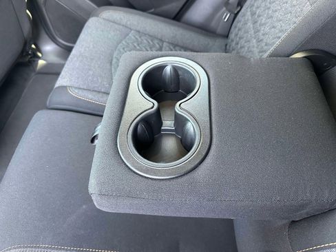 Used 2024 Chevrolet Equinox LT AWD/4WD image 12