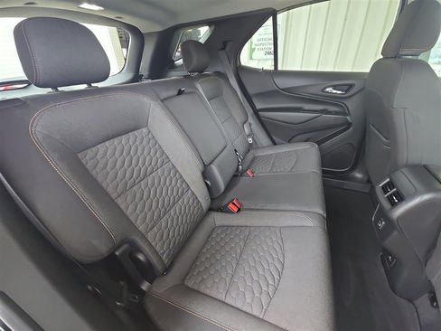 Used 2020 Chevrolet Equinox LT image 27