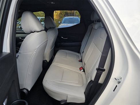 Certified 2026 Hyundai Santa Cruz SEL image 16