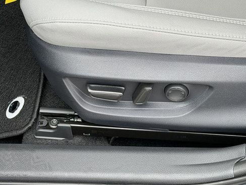 Certified 2026 Toyota Camry SE w/ Convenience Package image 20