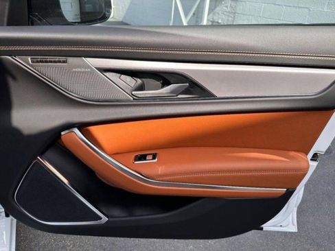 New 2024 Jaguar XF R-Dynamic SE image 33