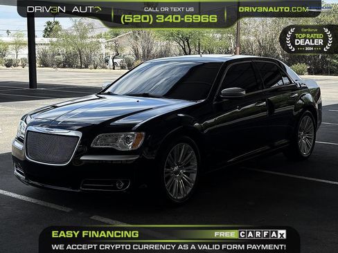 Used 2013 Chrysler 300 C w/ Light Group RWD image 3