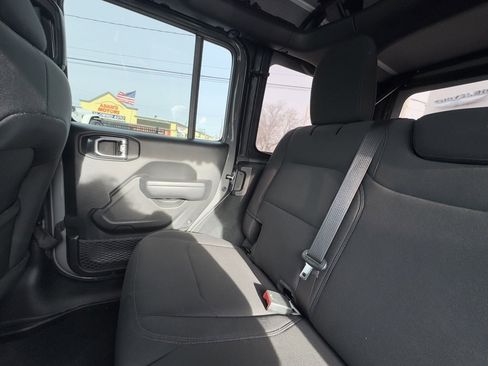 Certified 2022 Jeep Wrangler Unlimited Sport image 17