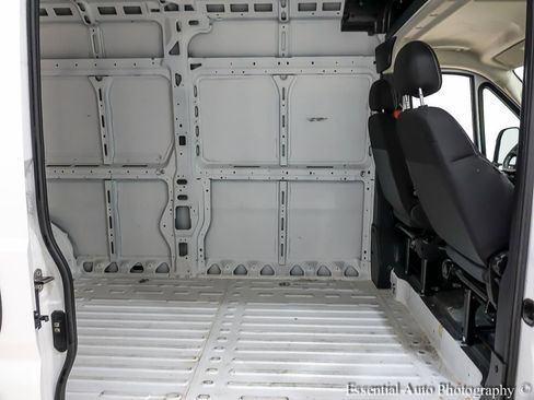 Used 2023 RAM ProMaster 3500 w/ Driver Convenience Group image 17