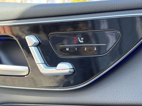 New 2026 Mercedes-Benz GLC 300 GLC 300 image 33