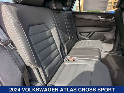 New 2024 Volkswagen Atlas Cross Sport SEL R-Line AWD/4WD image 18