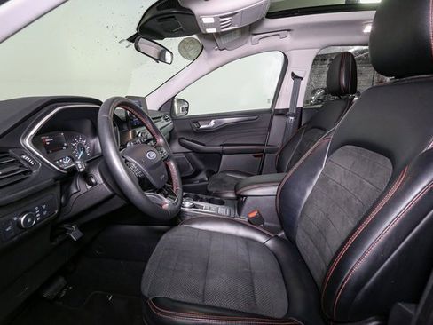 Used 2022 Ford Escape SEL w/ SEL Stealth AWD Package image 39