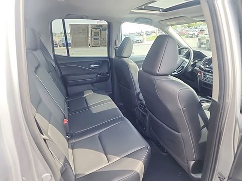 Used 2023 Honda Ridgeline RTL-E image 31