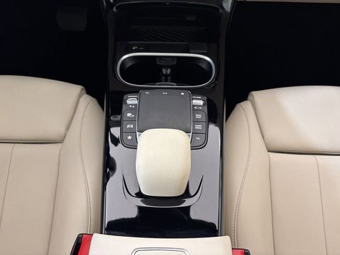 Used 2023 Mercedes-Benz CLA 250 image 25