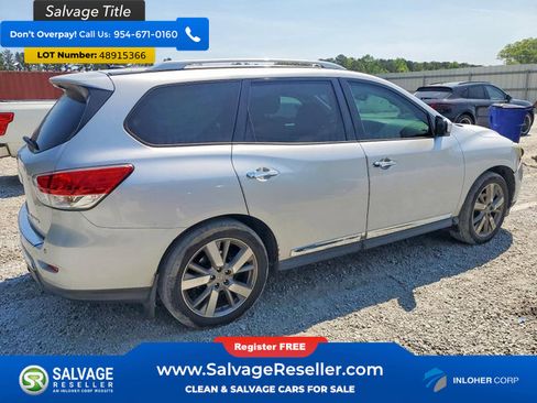 Used 2015 Nissan Pathfinder Platinum FWD image 4