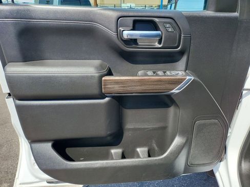 Used 2020 Chevrolet Silverado 1500 LT image 13