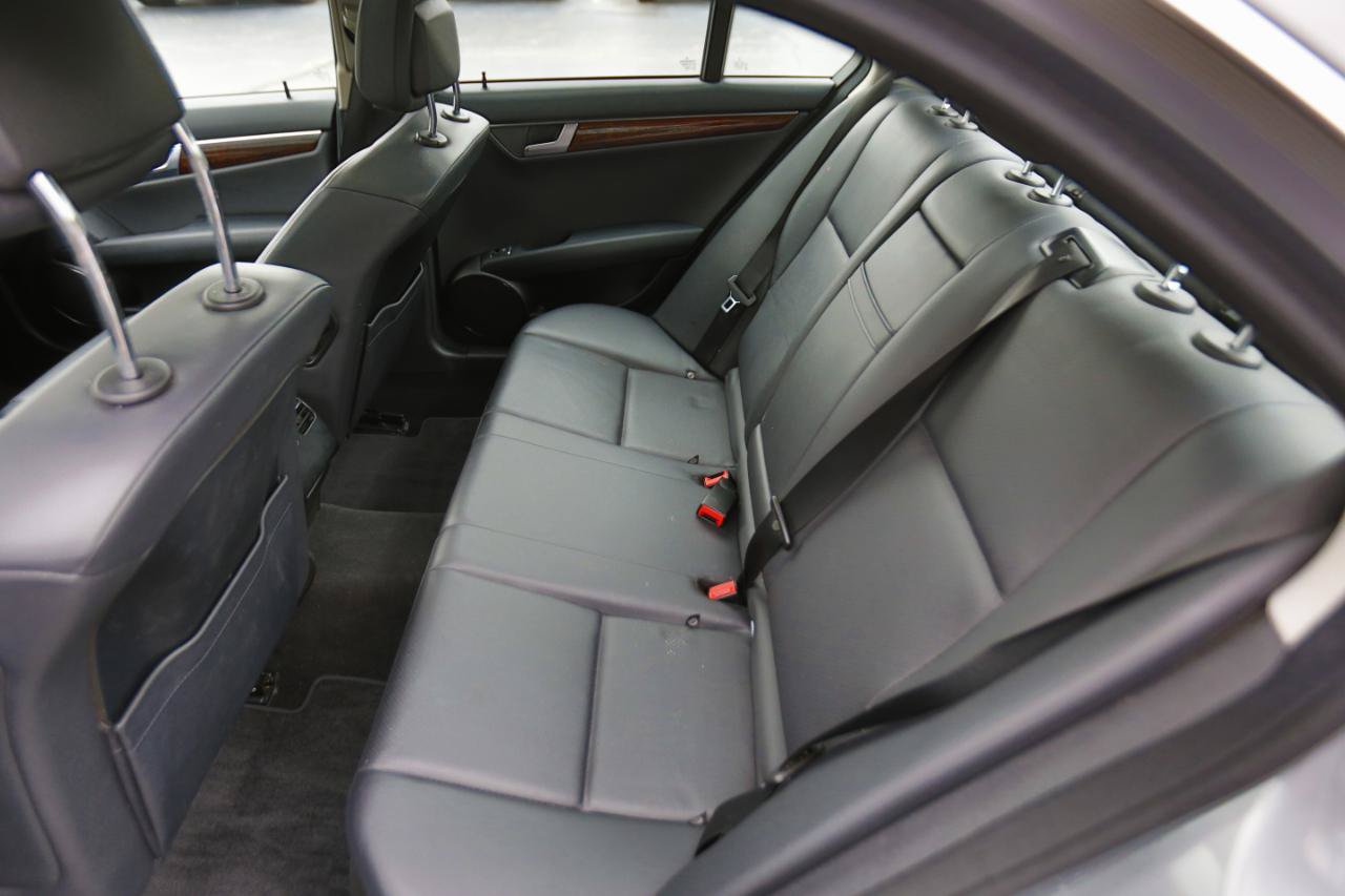 Used 2014 Mercedes-Benz C 300 4MATIC Sedan image 11