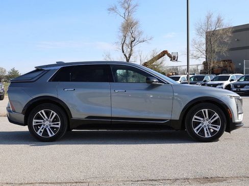 Used 2024 Cadillac Lyriq Tech w/ Driver Assist Package image 7