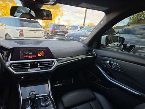 Used 2019 BMW 330i xDrive Sedan w/ Driving Assistance Package image 38