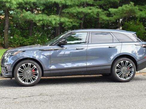 Used 2024 Land Rover Range Rover Velar Dynamic SE AWD/4WD image 3
