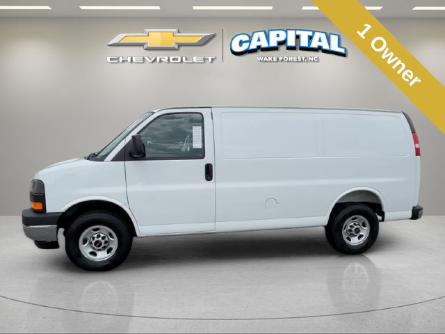 Used 2025 GMC Savana 2500 w/ Driver Convenience Package RWD image 2