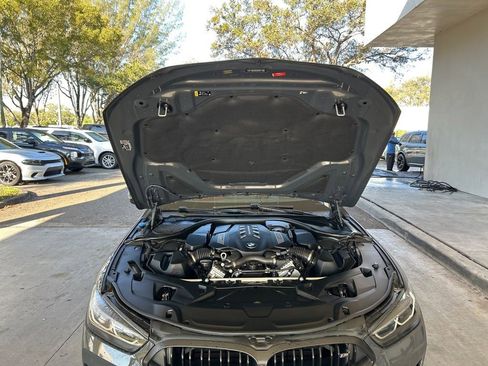 Used 2025 BMW M850i xDrive M850i xDrive Gran Coupe image 11