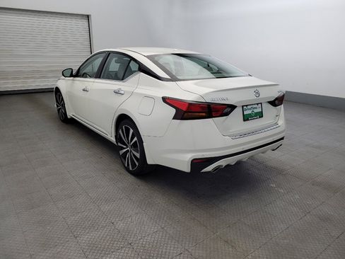 Used 2019 Nissan Altima 2.5 Platinum image 5